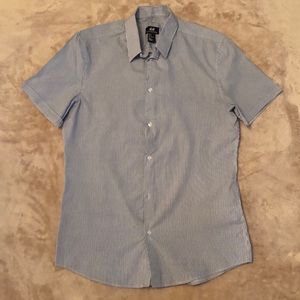 Short sleeve striped shirt